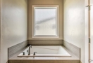ArrowVillabathroom27